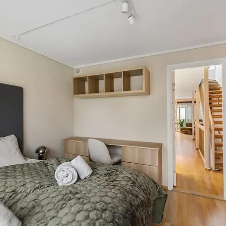 Dinbnb Homes L High-end L 15 Min From Center L Rooftop Terrace Nyaraló